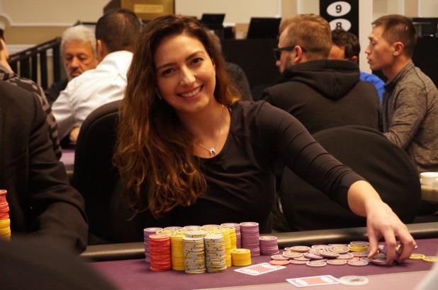 KELLY MINKIN LEADS DAY 2 OF BIKE MAIN EVENT