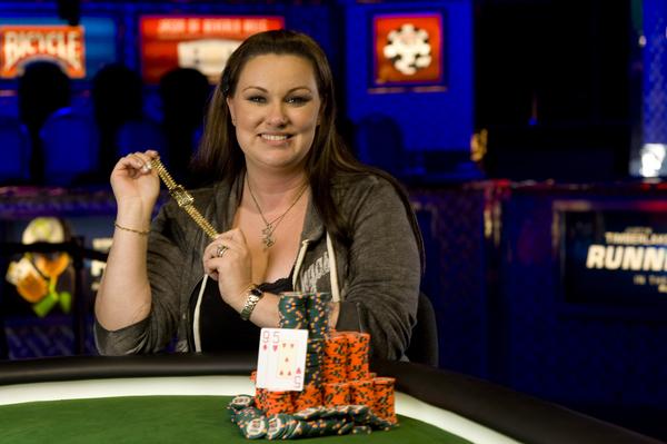 DANA CASTANEDA WINS ONE FOR THE LADIES IN $1K NO-LIMIT HOLD'EM