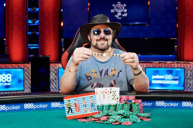 DAVID BACH TAKES DOWN HORSE CHAMPIONSHIP