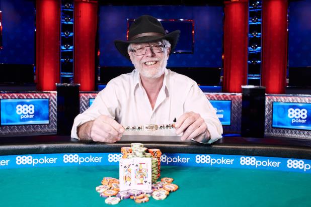 JAMES MOORE GOES BACK-TO-BACK IN SUPER SENIORS EVENT