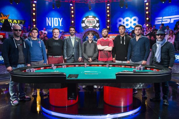 WSOP MAIN EVENT DEALS OUT THE 2015 NOVEMBER NINE