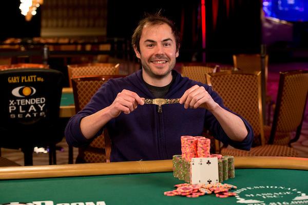 ELIO FOX WINS $10,000 SUPER TURBO BOUNTY
