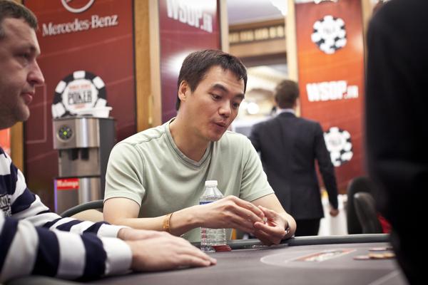 JOHN JUANDA OUT FRONT EARLY IN 50K HIGH ROLLER EVENT