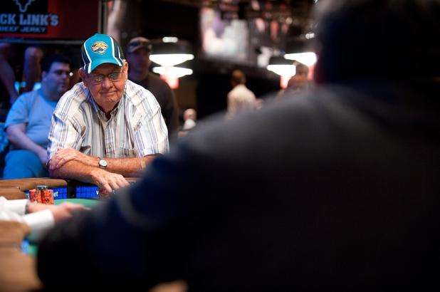 Harold Angle Collects WSOP Gold Bracelet in Seniors Championship