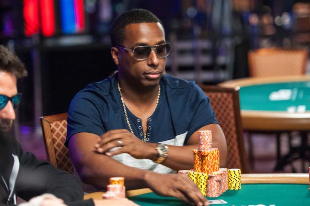 INSIDE THE MARATHON: WSOP'S MINI-MAIN TESTS SKILL, ENDURANCE