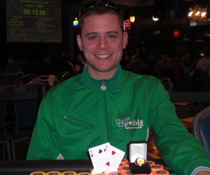 Part-time Barkeep Grabs Ring