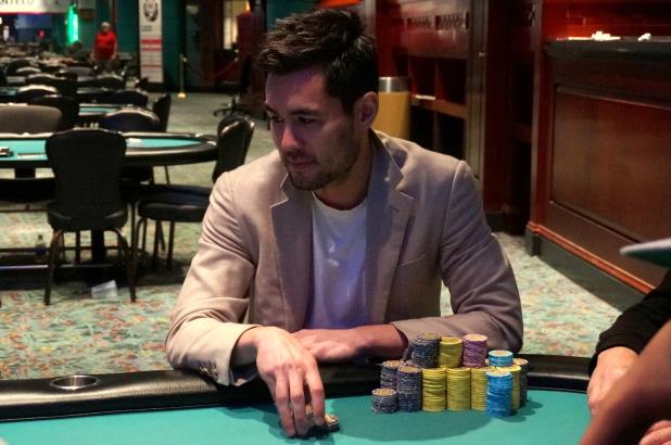 81 ADVANCE TO DAY 2 IN FOXWOODS MAIN EVENT