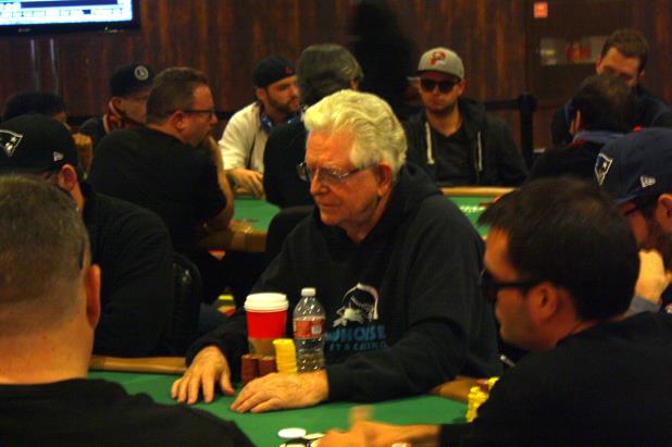 SUNDAY AT THE PLANET HOLLYWOOD CIRCUIT