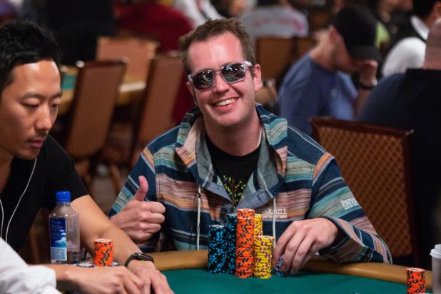 SHAWN DANIELS CLIMBS TO TOP OF THE COUNTS ON MAIN EVENT DAY 2AB