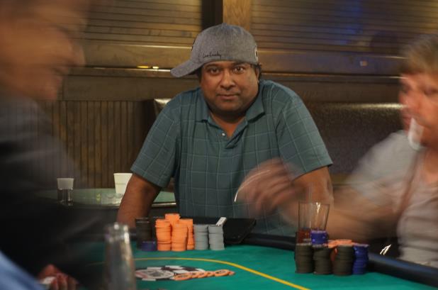 SAM DE SILVA LEADS 30 FLIGHT B SURVIVORS OF COUNCIL BLUFFS MAIN