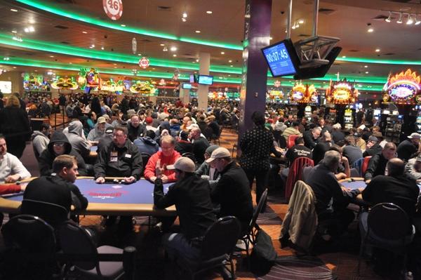 OPENING DAY AT HARRAH'S ST. LOUIS