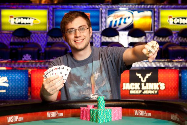 DAVID 'BAKES' BAKER FEASTS ON HORSE AT FINAL TABLE