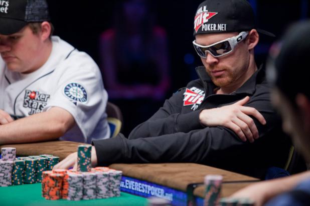 WHO WILL BE AMONG THE 2010 NOVEMBER NINE? 15 PLAYERS REMAIN AT DINNER BREAK