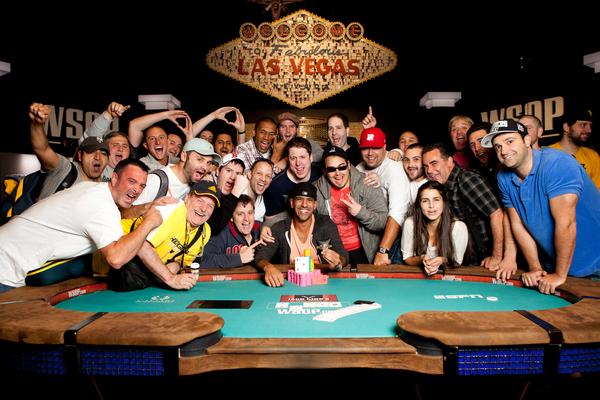 RONNIE BARDAH GETS HIS KICKS AND BOXES UP A GOLD BRACELET