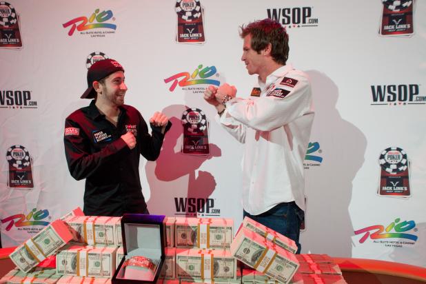DUEL IN THE DESERT: DUHAMEL AND RACENER TO BATTLE FOR 2010 WORLD CHAMPIONSHIP
