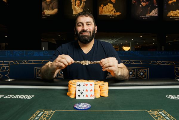Justin Fawcett   Winner   Event #85  $600 Ultra Stack Lr.2025.hrre D03991