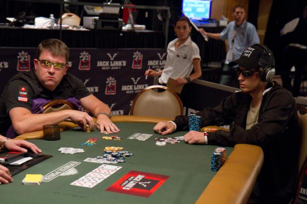 NOTABLES ALL OVER DAY 2A LEADERBOARD: CHAN, FARHA, MIZRACHI, ANTONIUS, DUKE, BANSI & MONEYMAKER ALL STRONG