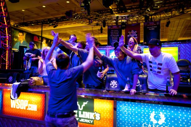 THE DAILY SHUFFLE: TUESDAY, JUNE 19, 2012