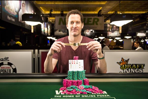 PAT WALSH WINS POT-LIMIT OMAHA CHAMPIONSHIP AND $923,379