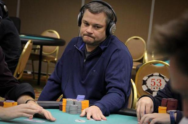 DAY TWO IN THE BOOKS - CHRIS BELL CHIP LEADER IN REGIONAL CHAMPIONSHIP AT HARRAH'S RESORT