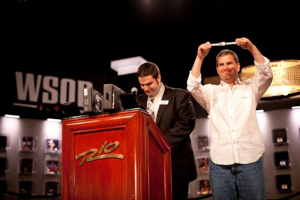 JAMES HESS BECOMES YOUNGEST SENIORS CHAMPION EVER, WINS RECORD $557,435