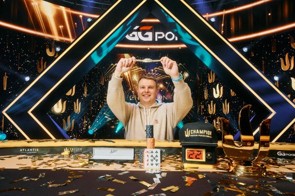 Aleksejs Ponakovs Wsop Paradise 2025 Triton Main Event