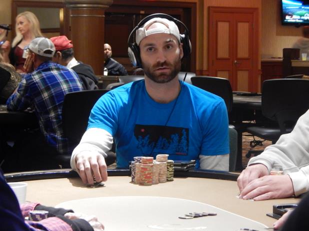 DAY 1 RECAP - HORSESHOE  S. INDIANA MAIN EVENT