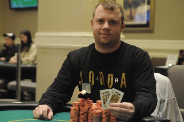 NEW JERSEY'S DAN DI ZENZO SPARKLES IN CAESARS PALACE OPENER