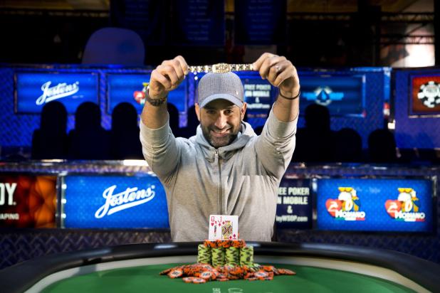 WILLIAM KAKON TAKES $1,500 BUY-IN LIMIT HOLD'EM CHAMPIONSHIP
