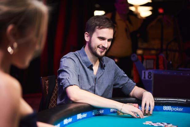 JULIEN MARTINI WINS $1,500 OMAHA HI-LO BRACELET