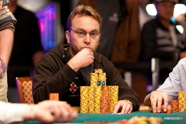 THE WSOP DAILY SHUFFLE: TUESDAY, JUNE 26, 2012