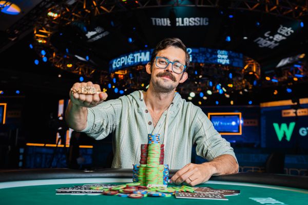 Mike Gorodinsky Wins E V82 $10k Eight Game Championship Rk W25 Hr 8235